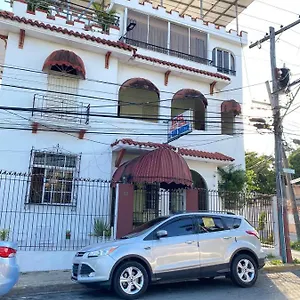 La Gran Mansion Hostal